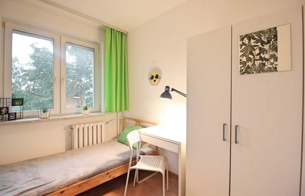 Single room close to Metro Stokłosy| Vistula University, Warszawa-1