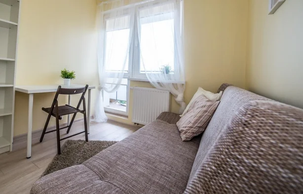 Single room No. 6, Poznań-1