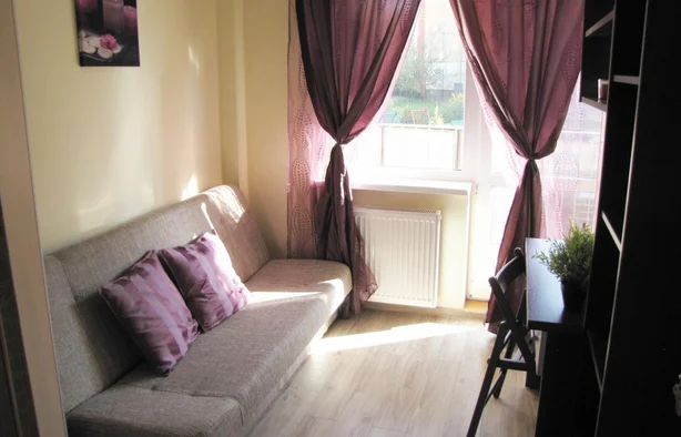 Single room No. 6, Poznań-1