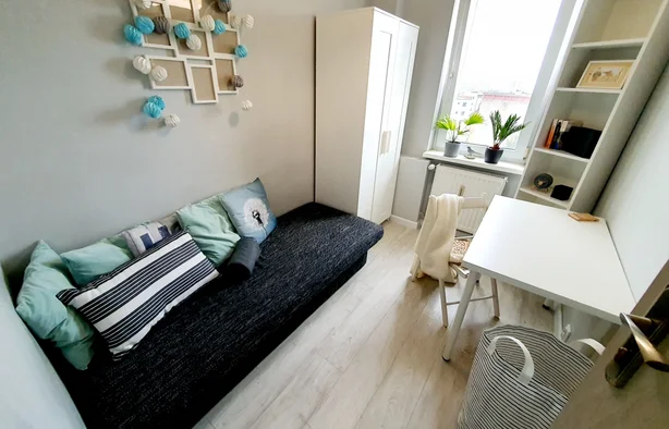 Single room No. 5, Poznań-1