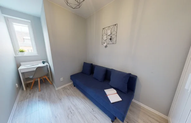 Single room No. 5, Poznań-1