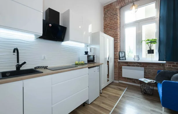Studio apartment at Mielczarskiego 17, Łódź-1