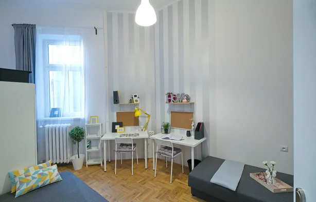 st. Szpitalna 38/9 (A place in a double room no. 3), Kraków-1