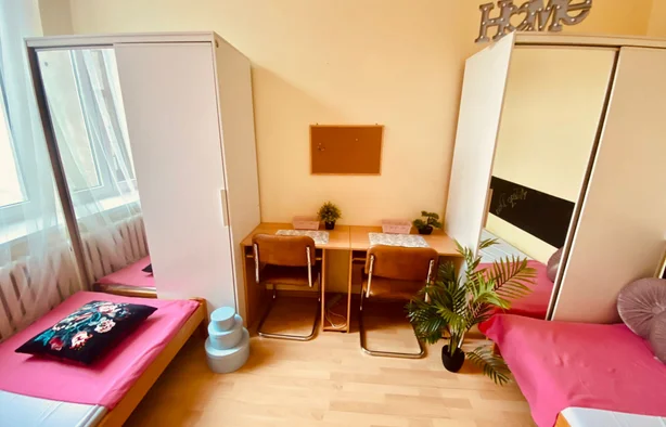 ul. Szpitalna 38/4b (Miejsce w pokoju 2-osobowym nr 1), Kraków-1