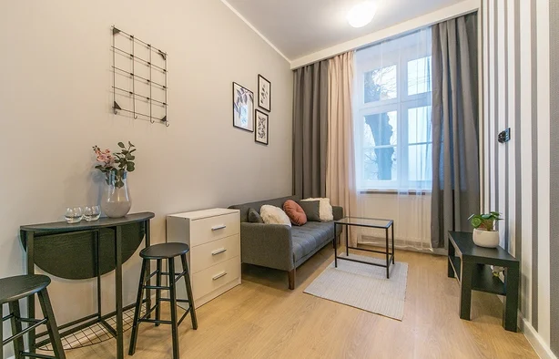 2 pokojowe mieszkanie w Śródmieściu , Gdansk-1