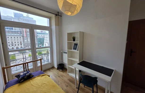 Pokój jednoosobowy #2 przy ul. Marszałkowskiej 140, Warszawa-1