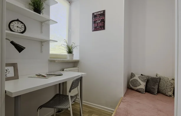 Pokój #4 przy Pod Lipą 8, Warszawa-1