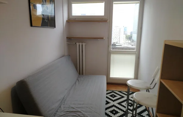 Pokój #4 z balkonem przy Pereca 13, Warszawa-1