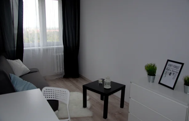 Single room 5 at Krynicka 74/19., Wroclaw-1