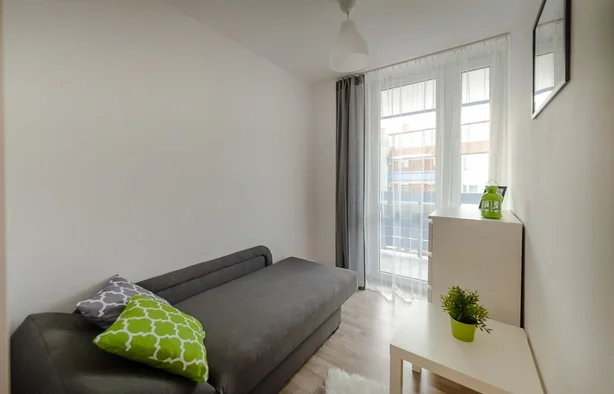 Room with a large balcony, housing estate H, ul. Kopernika 1A (P3), Tychy-1