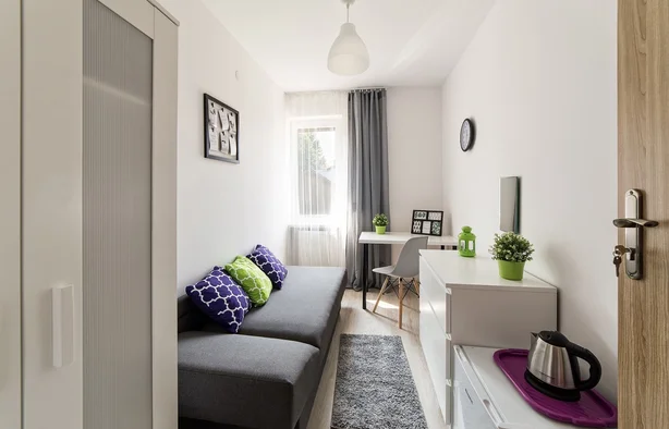 An intimate room in a house with a garden, ul. F, ul. Modrzewskiego 25 (P5), Tychy-1