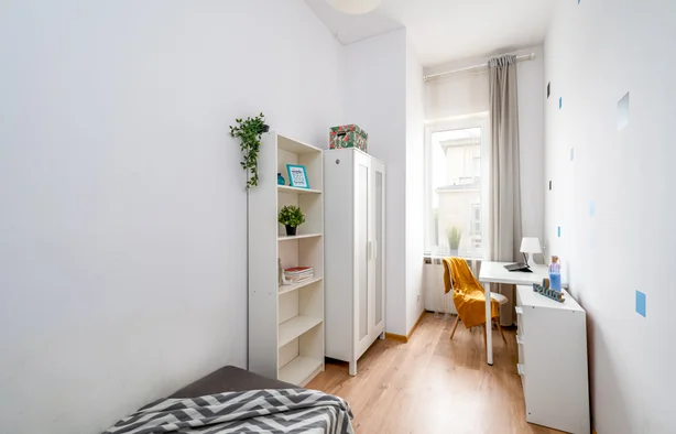 A comfortable room close to Politechnika, Plac Zbawiciela, room nr. 3, Warszawa-1