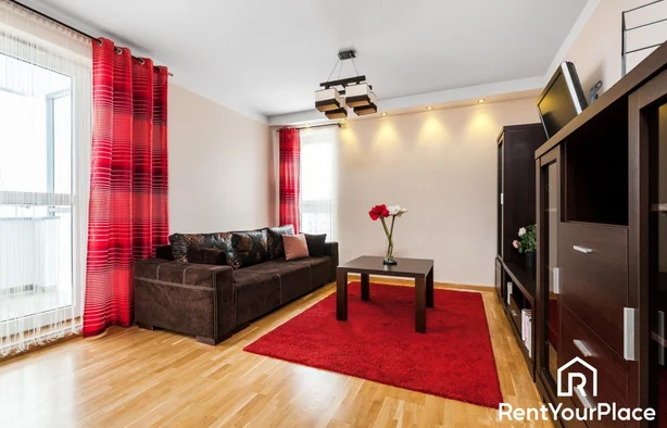 Trzypokojowe, przestronne mieszkanie na Przymorzu, ul. Olsztyńska, Gdańsk-1