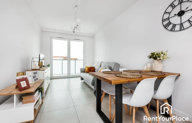 Mieszkanie dwupokojowe z garażem i piwnicą – Kowale, Glazurowa, Kowale-1