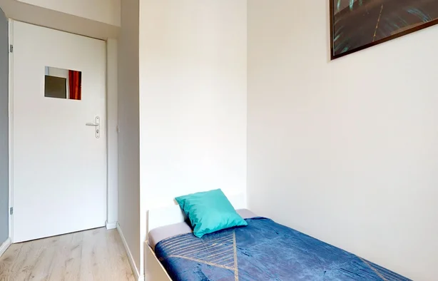 Pokój jednoosobowy #4 przy ul. Kameralnej 1, Warszawa-1