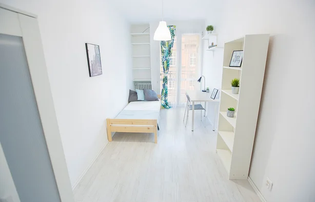 Pokój jednoosobowy nr 1 z balkonem, ul. Kościuszki 21, Opole-1