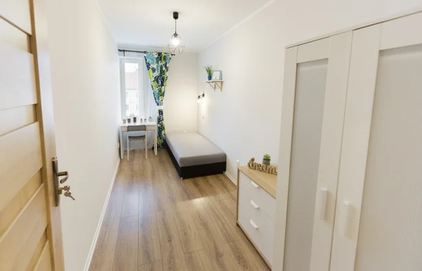 Pokój jednoosobowy nr 7 Plebiscytowa 38 , Opole-1