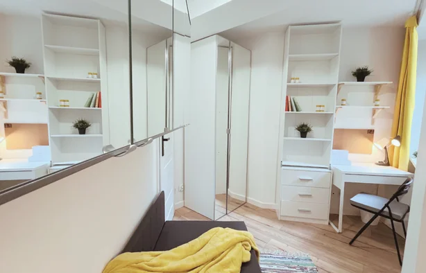 (GRAB.164.4.) Room for one person, Wrocław-1