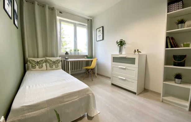 Pokój nr 1, ul. Puszczyka 5, blisko SGGW, Warszawa-1