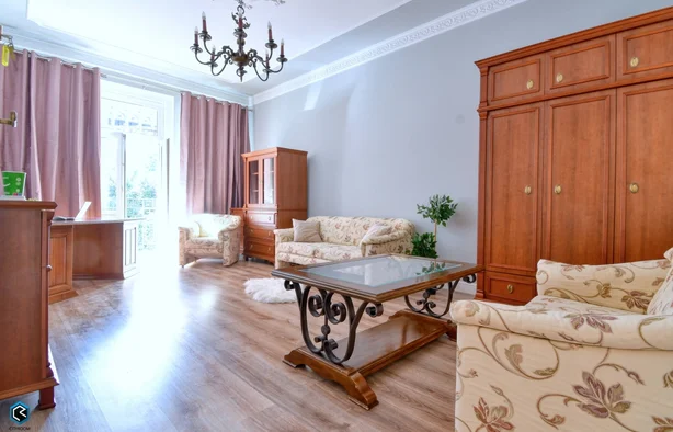 | Cozy room with balcony | 25m2 | Półwiejska 35 | City Center |, Poznań-1
