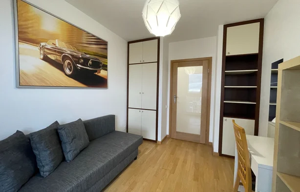 BORA KOMOROWSKIEGO, duży pokój, wysoki standard. Dla KOBIET. pok nr 2, Warszawa-1