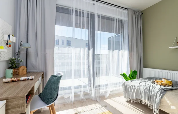 Al. Kijowska - Uroczy pokój w centrum miasta! - blisko AGH, Kraków-1