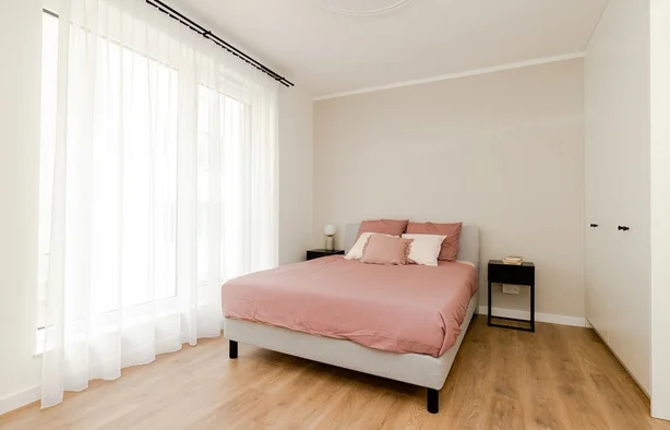 3-pokojowe | 70.16 m2 | Balkon | Internet w cenie | RABAT!, Warszawa-1