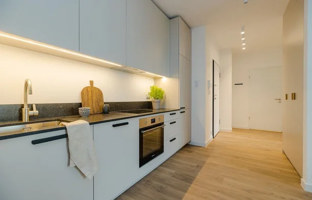 3-pokojowe | 55.6 m2 | Balkon | Internet w cenie | Bezpośrednio, Warszawa-1