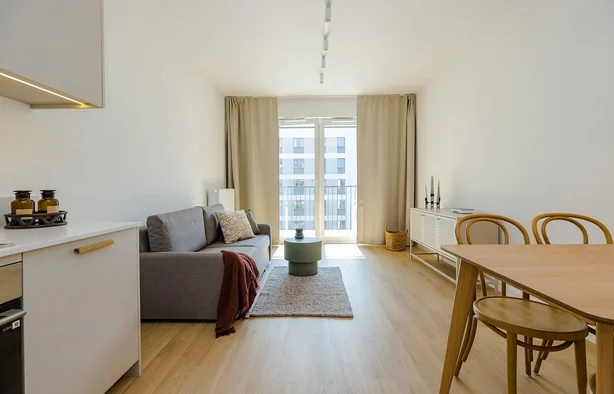 2-room | 40.94 m2 | Balcony | Internet included | Direct, Kraków-1