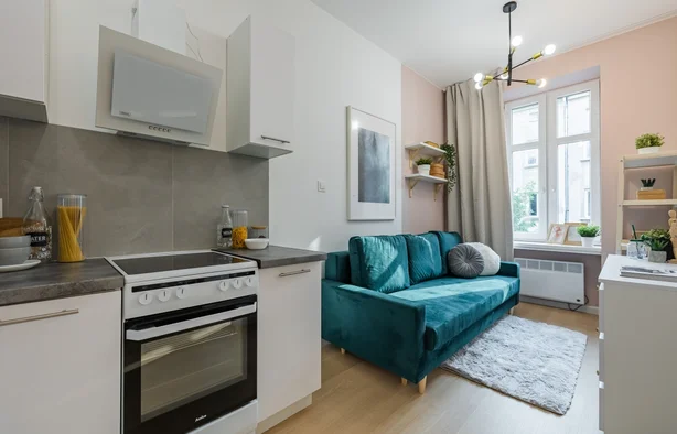 Kawalerka z oddzielną sypialnią, ul. Grabowa 16, Łódź, Łódź-1