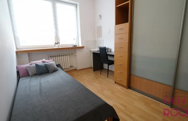 TARNINOWA 1 RADOGOSZCZ Pokój jednoosobowy NR 16 z umywalką, Łódź-1
