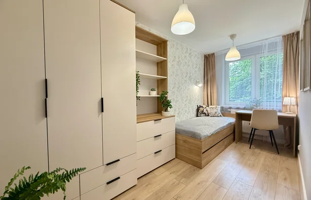 Pokój nr. 5 - ul. Kluczowa 10, BIELANY, Warszawa-1