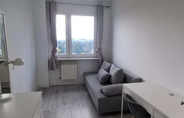 Pokój jednoosobowy #5 przy ul. Wita Stwosza 44, Warszawa-1