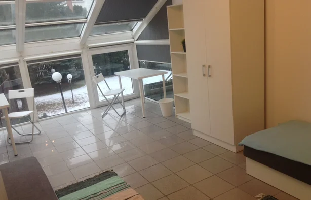 Pokój dwuosobowy #7 przy ul. Wita Stwosza 17a [DLA MĘŻCZYZN], Warszawa-1