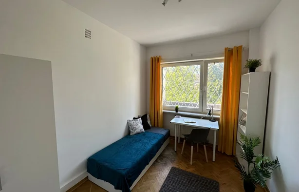 Pokój jednoosobowy #13 przy ul. Wita Stwosza 17a [DLA MĘŻCZYZN], Warszawa-1