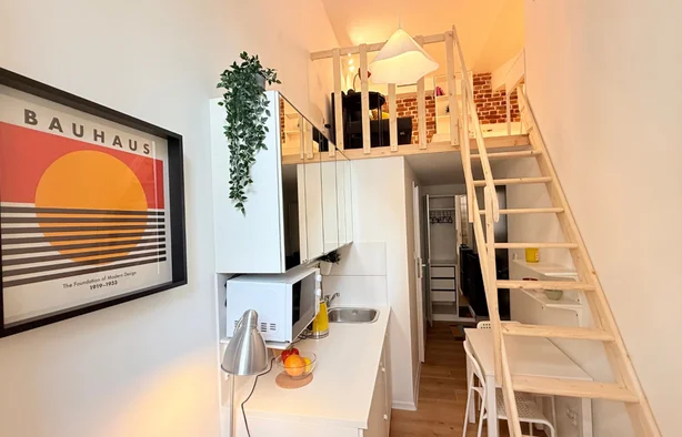 (REJA.29.1.5)Modern studio with private bathroom and kitchen, Wrocław-1