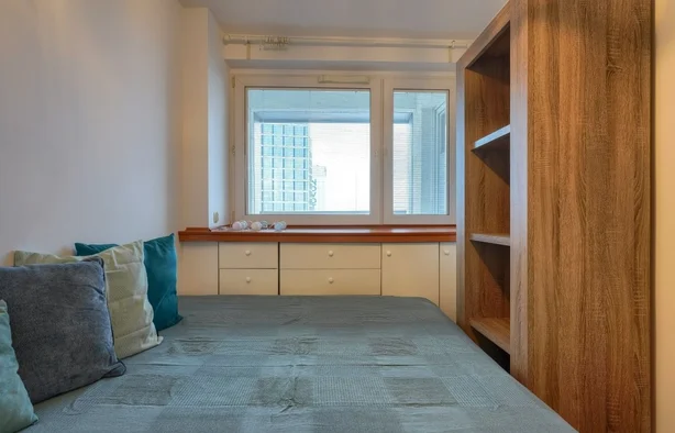 Pokój 1-osobowy  nr 1 ul. Chmielna 35, Warszawa-1