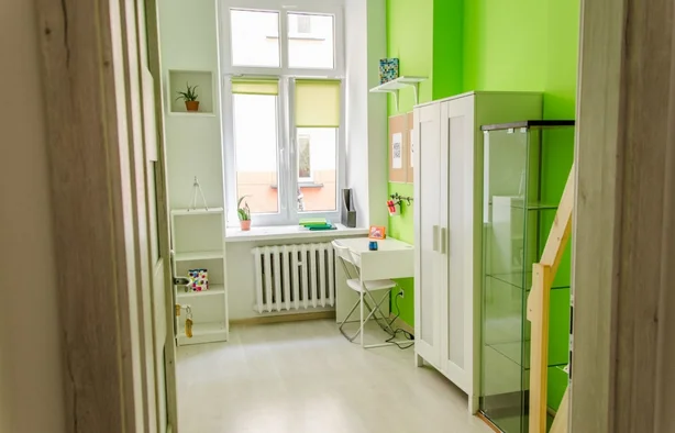 Pokój nr 4 ul. Żeromskiego 27, Łódź-1