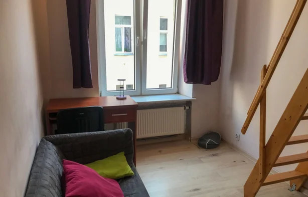 Room No. 1, Żeromskiego Street 29, Łódź-1