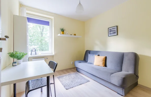 Room No. 2, Krzemieniecka Street 6A, Łódź-1