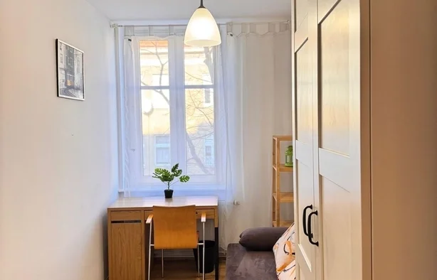 Kolejowa 40/10/3, Poznań-1