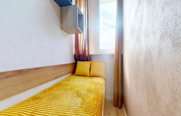 Pokój jednoosobowy #3 przy ul. Wrzeciono 3/86, Warszawa-1