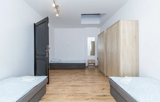 3-osobowy pokój nr 19, Wyspa Spichrzów, Gdańsk-1