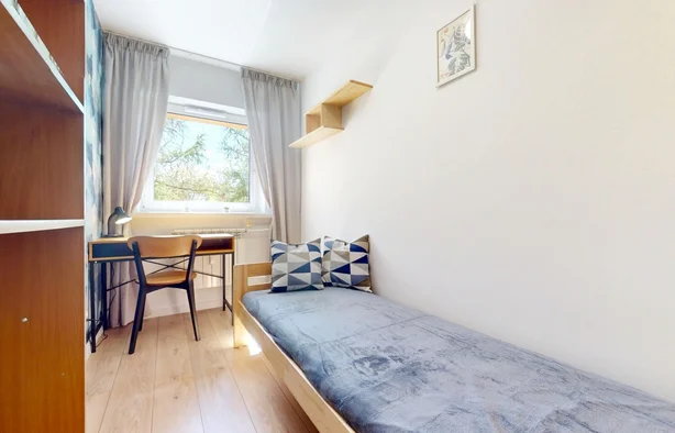 Pokój jednoosobowy #2 przy ul. Gorlickiej 15a, Warszawa-1