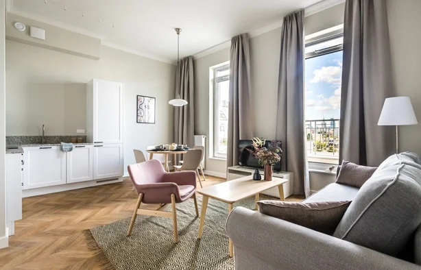2 pokoje | DUŻY BALKON | BEZPOŚREDNIO, Warszawa-1