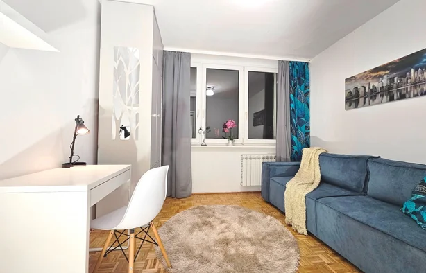 Pokój w 3 pokojowym mieszkaniu Centrum Przy Arkadii, Warszawa-1