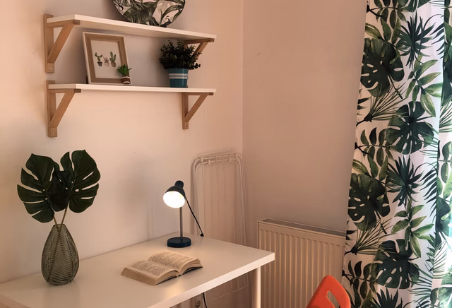 (PRZY.38K.6.1) Single room, folk for a couple