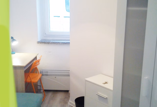 (PSZC.29.4) Single room