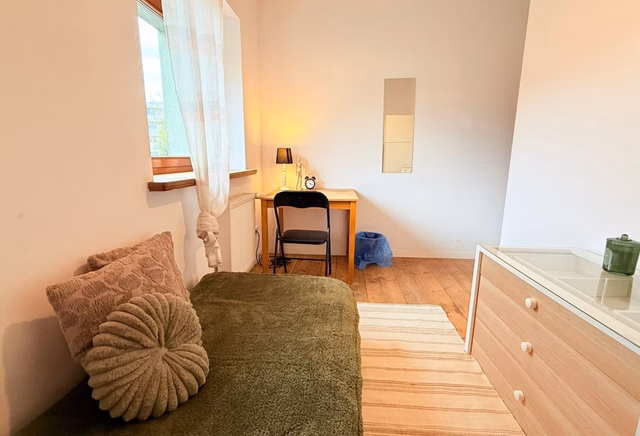 (WIEC.25.3.6) Single room 6