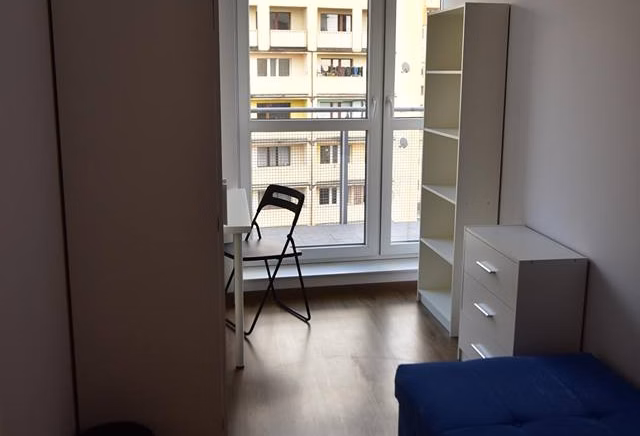 (UNITS 146.104.2) Single room